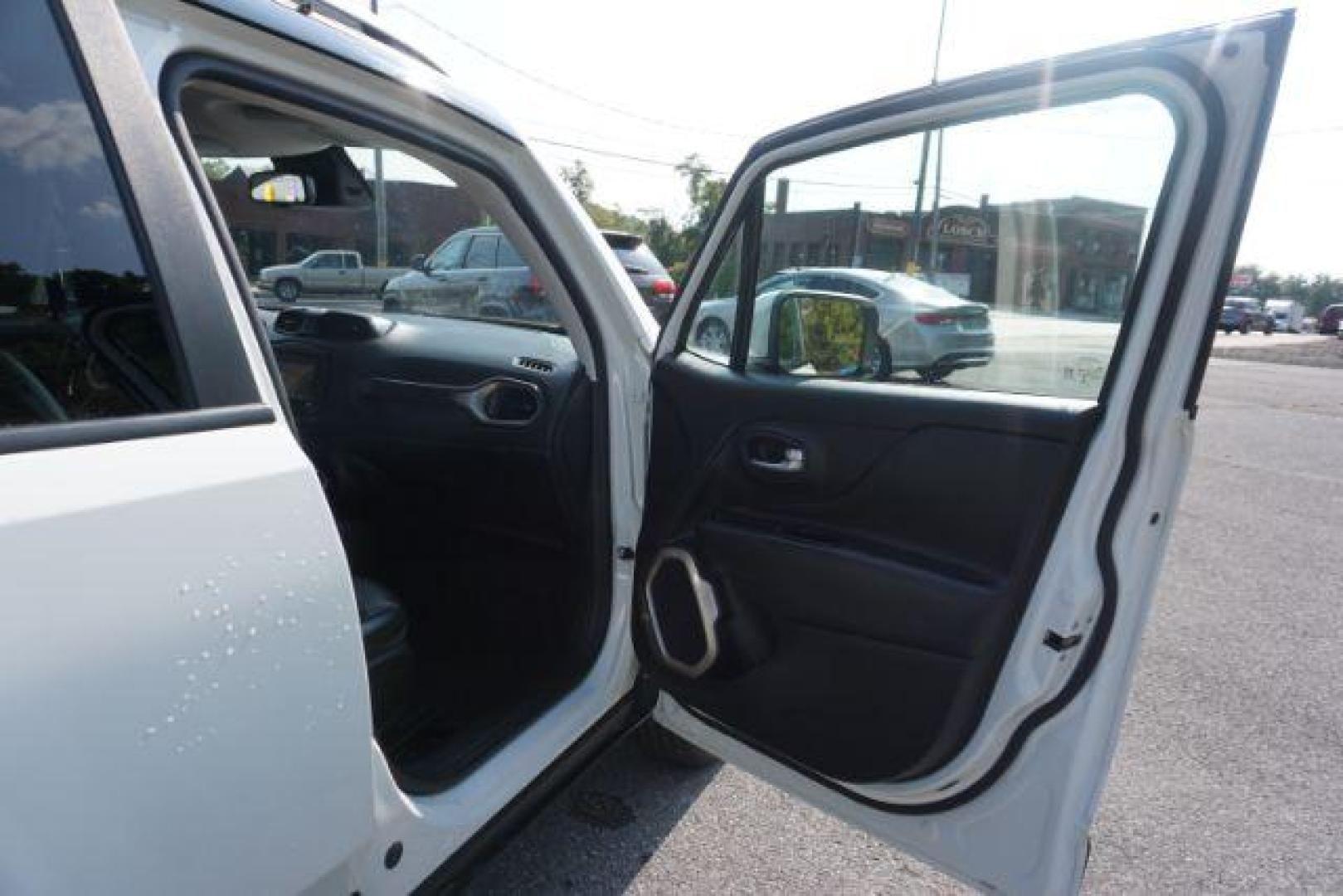 2017 Alpine White /Black, leather Jeep Renegade Limited 4WD (ZACCJBDB1HP) with an 2.4L L4 DOHC 16V engine, 9-Speed Automatic transmission, located at 312 Centre Ave, Schuylkill Haven, PA, 17972, (570) 593-5278, 40.638130, -76.177383 - Photo#46