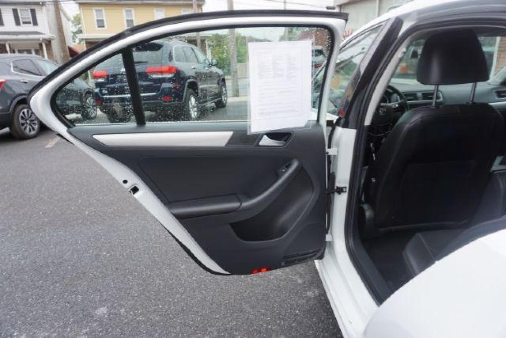 2015 Pure White Volkswagen Jetta SE 6A (3VWD17AJ2FM) with an 1.8L L4 DOHC 16V engine, 6-Speed Automatic transmission, located at 312 Centre Ave, Schuylkill Haven, PA, 17972, (570) 593-5278, 40.638130, -76.177383 - aluminum/alloy wheels, back up camera, blind spot monitor, fog lights, passive keyless entry, power sunroof, synthetic leather seats. - Photo#33