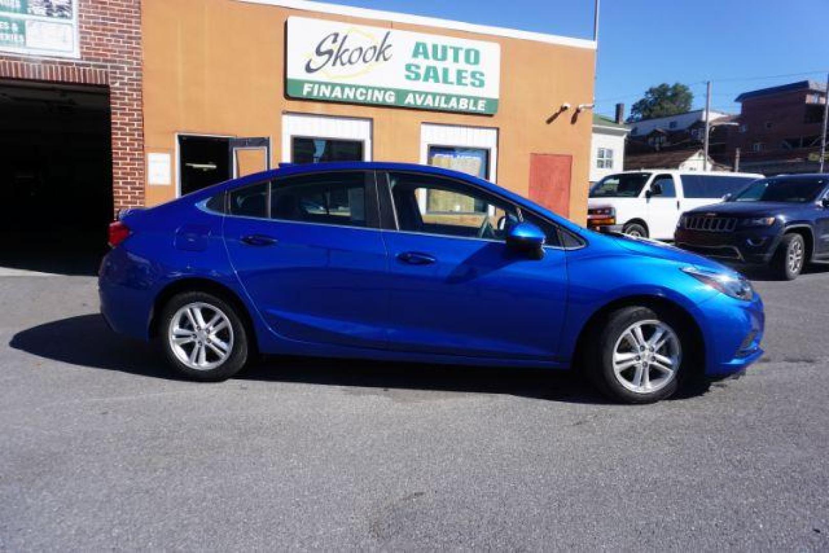 2017 Arctic Blue Metallic /Dark Atmosphere/Medium Atmosphere, cloth Chevrolet Cruze LT Auto (1G1BE5SM4H7) with an 1.4L L4 DOHC 16V TURBO engine, 6-Speed Automatic transmission, located at 312 Centre Ave, Schuylkill Haven, PA, 17972, (570) 593-5278, 40.638130, -76.177383 - heated front seats, passive keyless entry, power drivers seat, remote engine starter - Photo#19