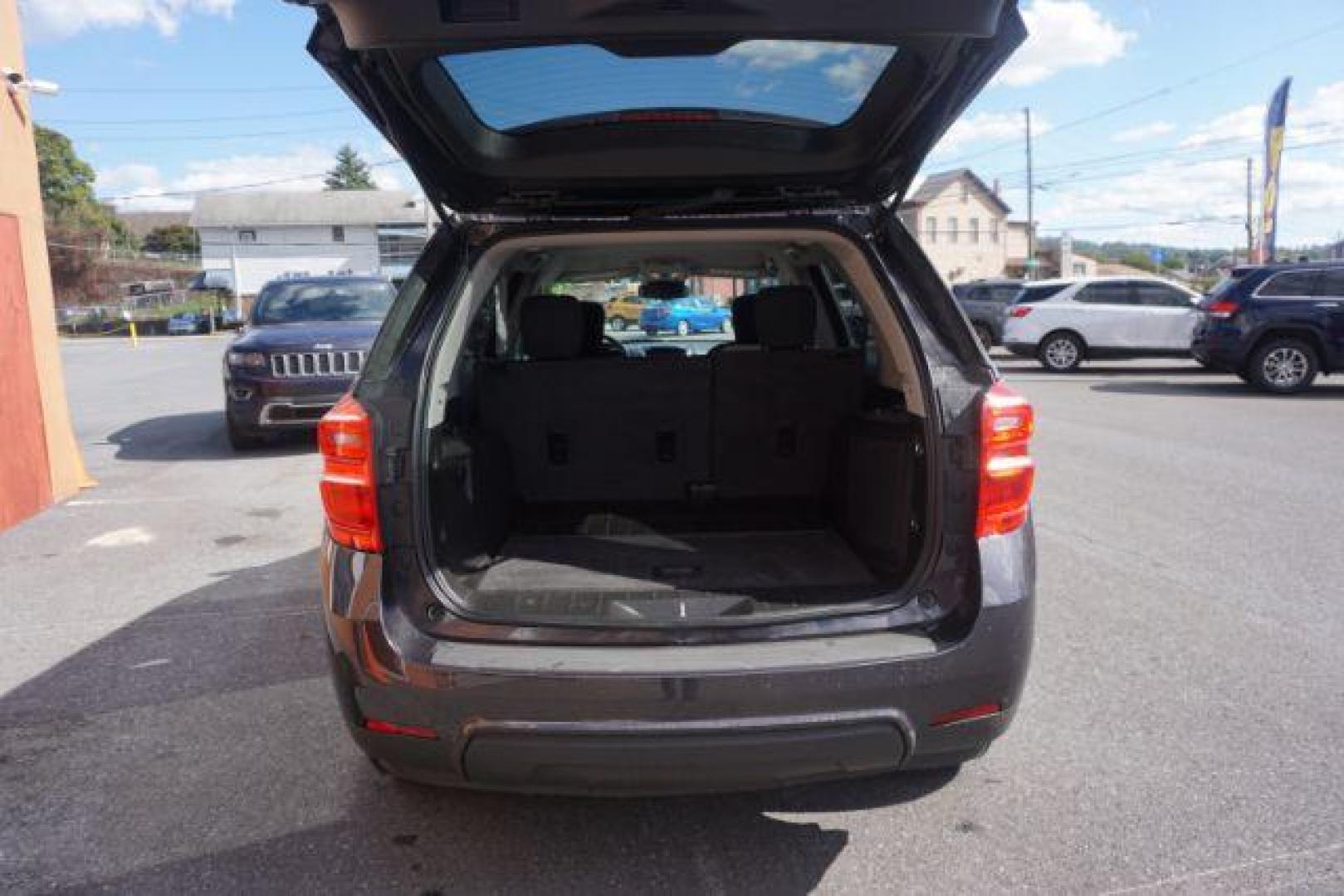 2016 Tungsten Metallic /Jet Black, premium cloth Chevrolet Equinox LT AWD (2GNFLFEK6G6) with an 2.4L L4 DOHC 16V FFV engine, 6-Speed Automatic transmission, located at 312 Centre Ave, Schuylkill Haven, PA, 17972, (570) 593-5278, 40.638130, -76.177383 - BLIND SPOT MONITOR, LUGGAGE RACK, NAVIGATION SYSTEM, REAR PARKING SENSORS - Photo#43