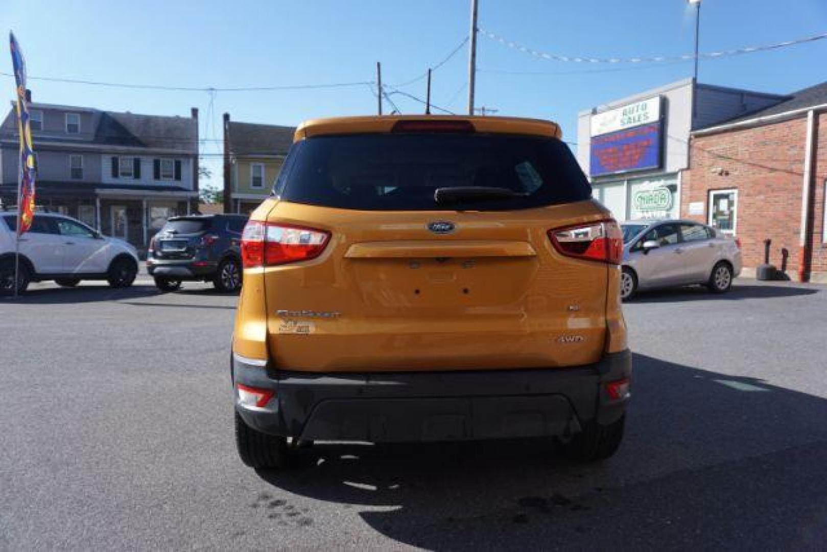 2021 yellow gold /black cloth Ford EcoSport SE AWD (MAJ6S3GL3MC) with an 2.0L L4 DOHC 16V engine, 6-Speed Automatic transmission, located at 312 Centre Ave, Schuylkill Haven, PA, 17972, (570) 593-5278, 40.638130, -76.177383 - LUGGAGE RACK, REMOTE ENGINE STARTER - Photo#11