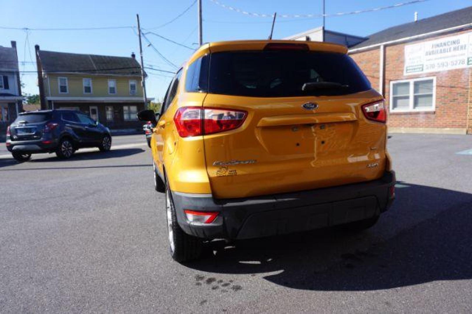 2021 yellow gold /black cloth Ford EcoSport SE AWD (MAJ6S3GL3MC) with an 2.0L L4 DOHC 16V engine, 6-Speed Automatic transmission, located at 312 Centre Ave, Schuylkill Haven, PA, 17972, (570) 593-5278, 40.638130, -76.177383 - LUGGAGE RACK, REMOTE ENGINE STARTER - Photo#12