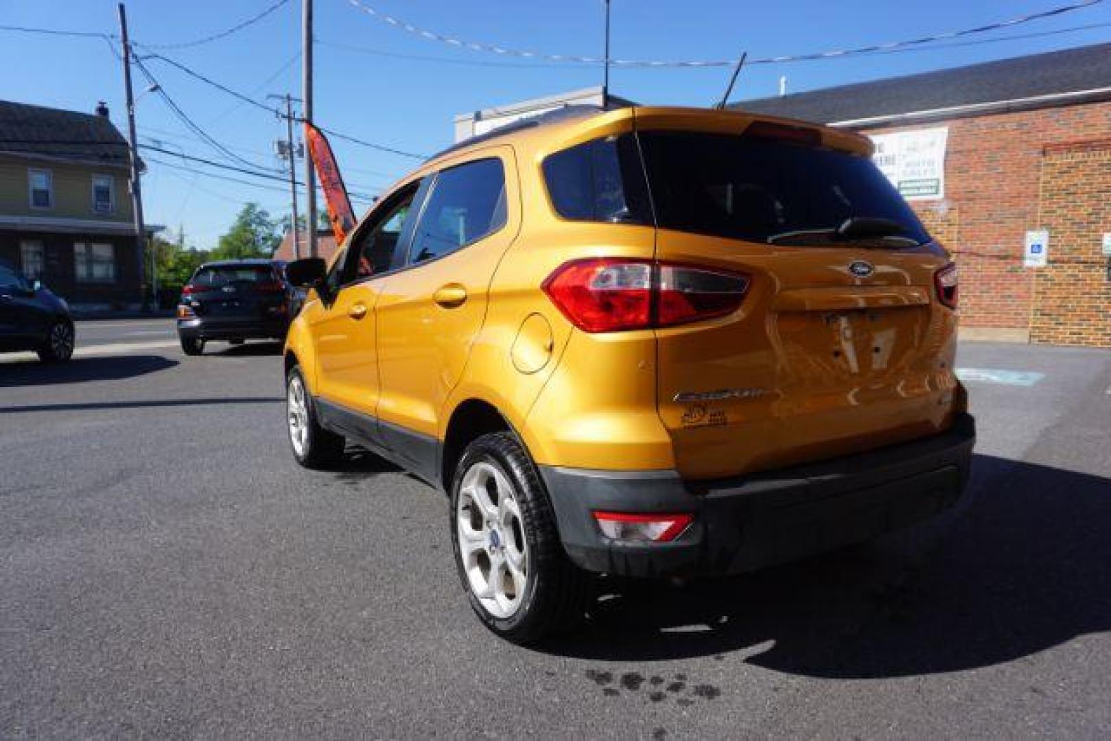 2021 yellow gold /black cloth Ford EcoSport SE AWD (MAJ6S3GL3MC) with an 2.0L L4 DOHC 16V engine, 6-Speed Automatic transmission, located at 312 Centre Ave, Schuylkill Haven, PA, 17972, (570) 593-5278, 40.638130, -76.177383 - LUGGAGE RACK, REMOTE ENGINE STARTER - Photo#13