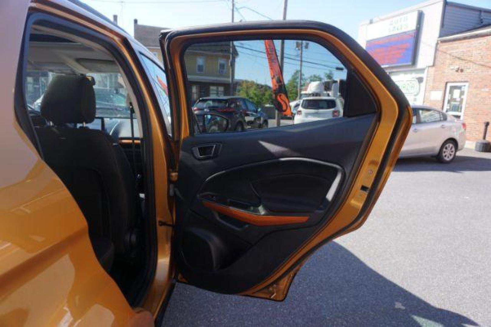 2021 yellow gold /black cloth Ford EcoSport SE AWD (MAJ6S3GL3MC) with an 2.0L L4 DOHC 16V engine, 6-Speed Automatic transmission, located at 312 Centre Ave, Schuylkill Haven, PA, 17972, (570) 593-5278, 40.638130, -76.177383 - LUGGAGE RACK, REMOTE ENGINE STARTER - Photo#47