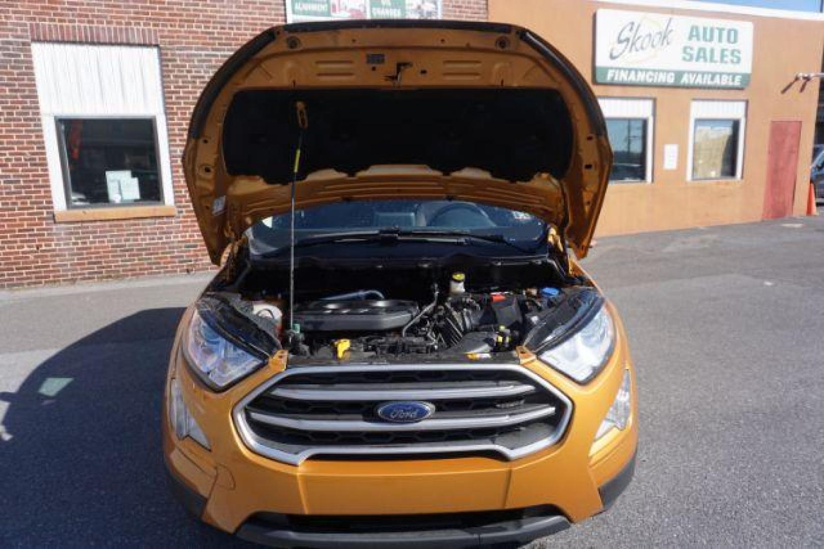 2021 yellow gold /black cloth Ford EcoSport SE AWD (MAJ6S3GL3MC) with an 2.0L L4 DOHC 16V engine, 6-Speed Automatic transmission, located at 312 Centre Ave, Schuylkill Haven, PA, 17972, (570) 593-5278, 40.638130, -76.177383 - LUGGAGE RACK, REMOTE ENGINE STARTER - Photo#58