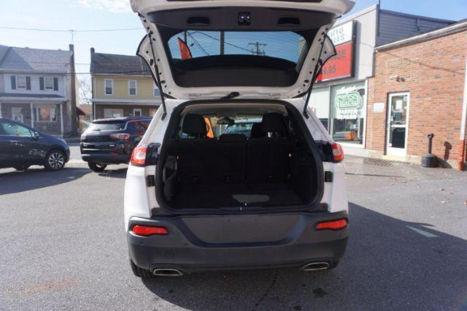 2016 Bright White Clear Coat /Black, premium cloth Jeep Cherokee Latitude 4WD (1C4PJMCS9GW) with an 3.2L V6 DOHC 24V engine, 9-Speed Automatic transmission, located at 312 Centre Ave, Schuylkill Haven, PA, 17972, (570) 593-5278, 40.638130, -76.177383 - navigation, passive keyless entry, power drivers seat - Photo#45