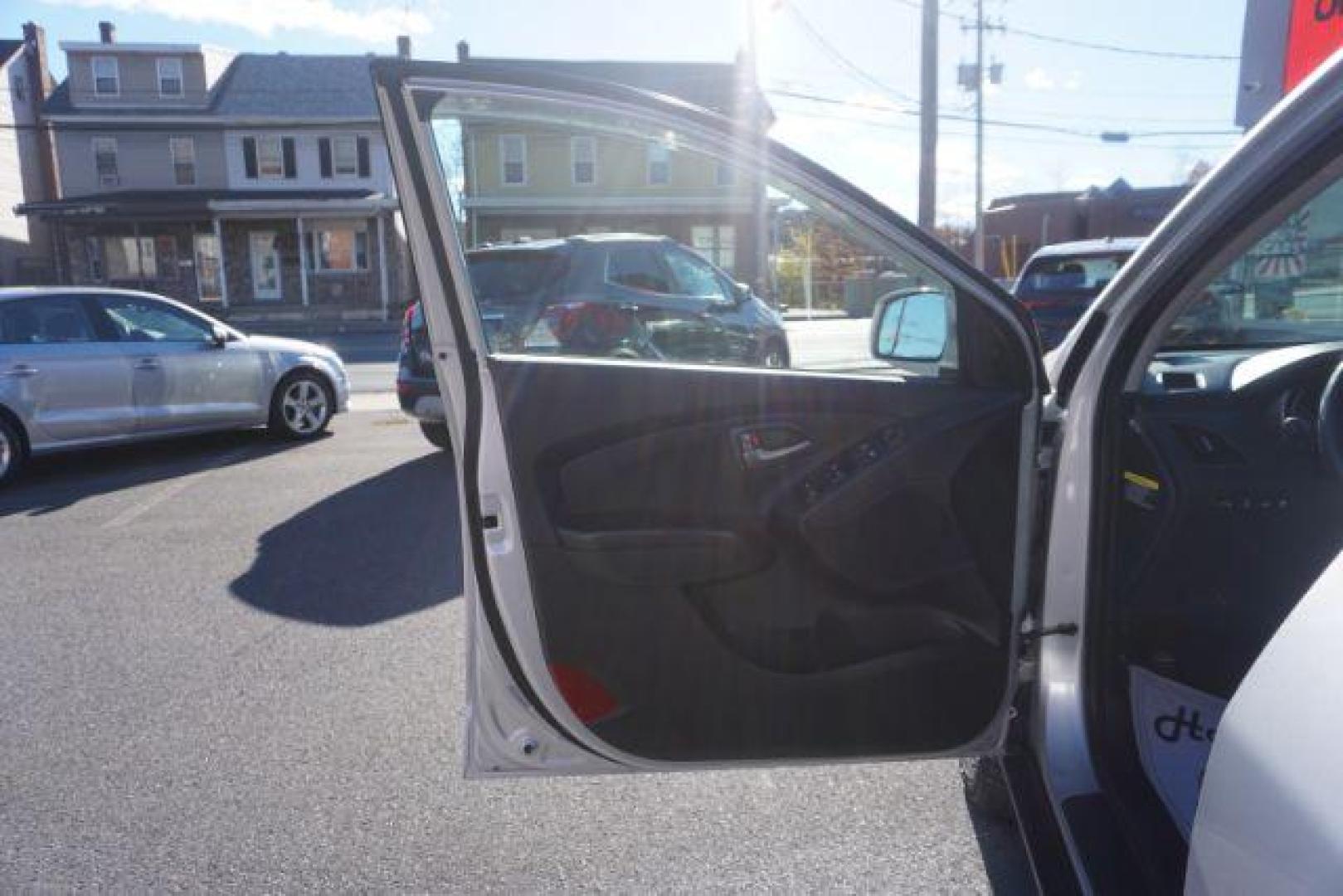 2014 Diamond Silver /Black Hyundai Tucson GLS AWD (KM8JUCAG5EU) with an 2.4L L4 DOHC 16V engine, 6-Speed Automatic transmission, located at 312 Centre Ave, Schuylkill Haven, PA, 17972, (570) 593-5278, 40.638130, -76.177383 - Photo#21