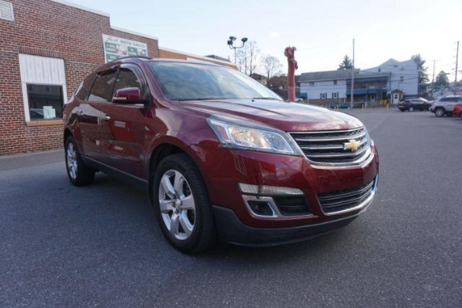 2016 maroon /Ebony / Saddle Up, premium cloth Chevrolet Traverse 1LT AWD (1GNKVGKD4GJ) with an 3.6L V6 DOHC 24V engine, 6-Speed Automatic transmission, located at 312 Centre Ave, Schuylkill Haven, PA, 17972, (570) 593-5278, 40.638130, -76.177383 - automatic climate control, heated front seats, luggage rack, power driver's seat, power sunroof, rear parking sensors, towing pkg. - Photo#3