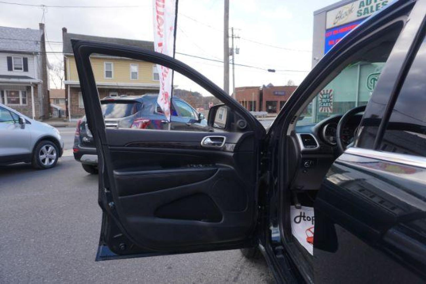 2012 Brilliant Black Crystal Pearl /Black Leather Interior Jeep Grand Cherokee Laredo 4WD (1C4RJFAGXCC) with an 3.6L V6 DOHC 24V engine, 5-Speed Automatic transmission, located at 312 Centre Ave, Schuylkill Haven, PA, 17972, (570) 593-5278, 40.638130, -76.177383 - automatic climate control, back up camera, heated front seats, leather seats, navigation, power liftgate, power sunroof, rear parking sensors - Photo#20