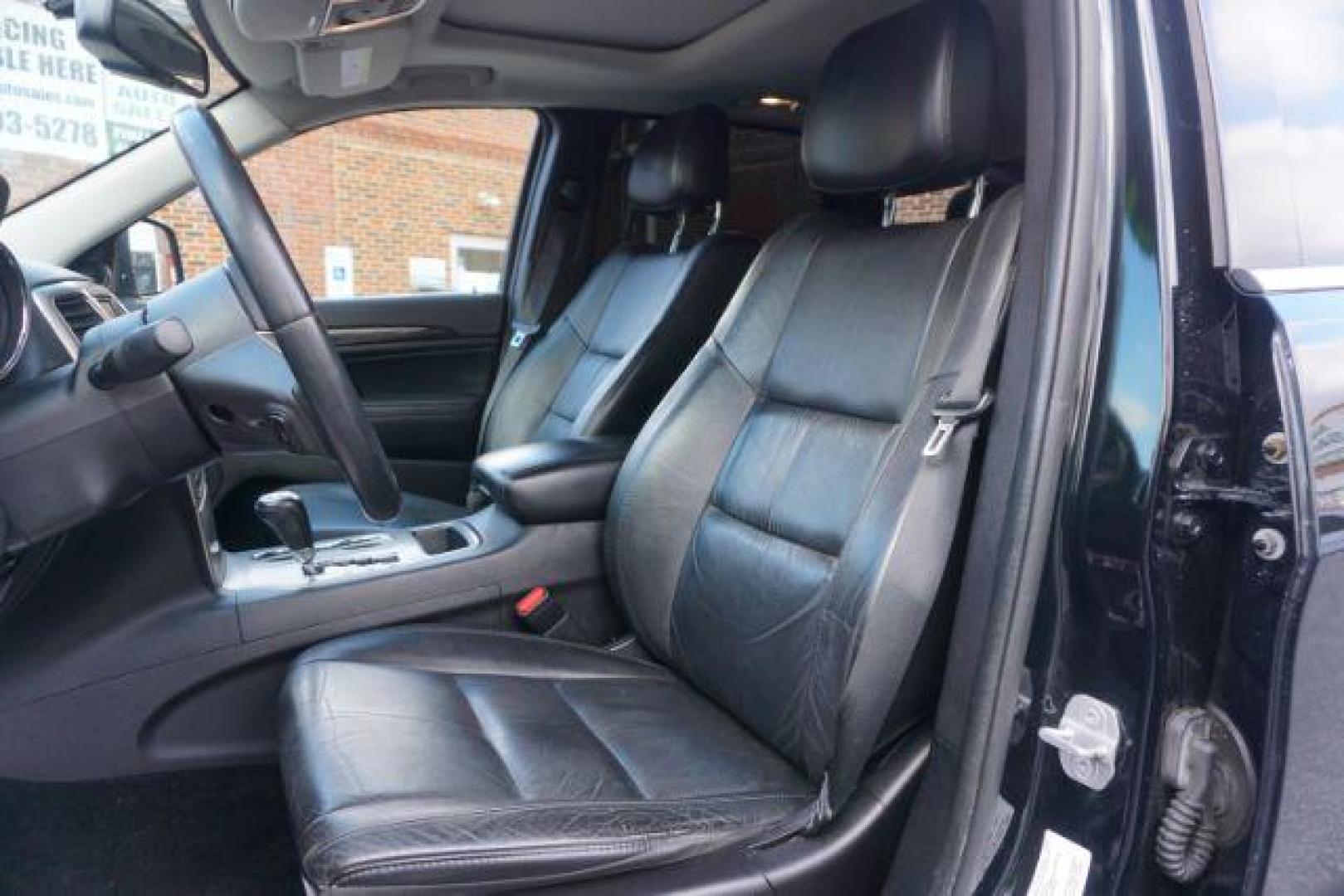 2012 Brilliant Black Crystal Pearl /Black Leather Interior Jeep Grand Cherokee Laredo 4WD (1C4RJFAGXCC) with an 3.6L V6 DOHC 24V engine, 5-Speed Automatic transmission, located at 312 Centre Ave, Schuylkill Haven, PA, 17972, (570) 593-5278, 40.638130, -76.177383 - automatic climate control, back up camera, heated front seats, leather seats, navigation, power liftgate, power sunroof, rear parking sensors - Photo#27