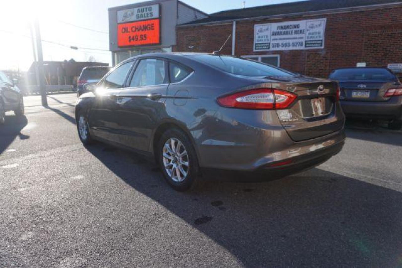 2015 Magnetic /Earth Gray Ford Fusion S (3FA6P0G73FR) with an 2.5L L4 DOHC 16V engine, 6-Speed Automatic transmission, located at 312 Centre Ave, Schuylkill Haven, PA, 17972, (570) 593-5278, 40.638130, -76.177383 - Photo#14