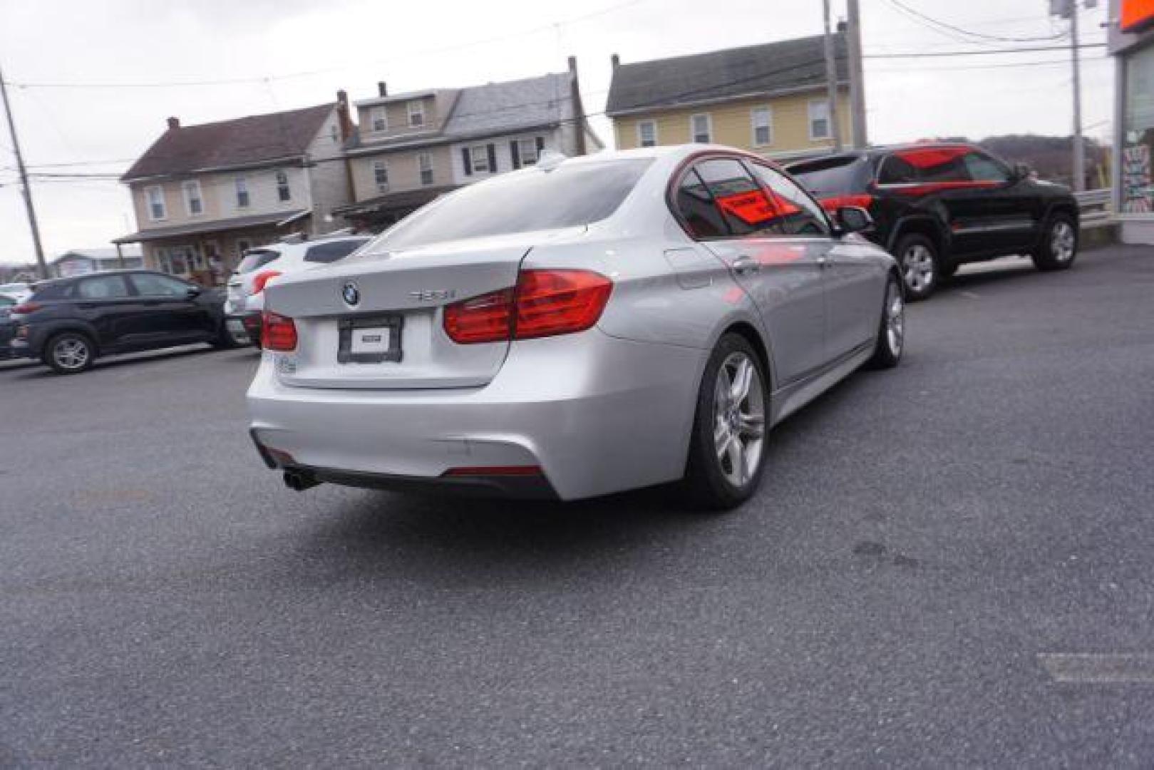 2014 Glacier Silver Metallic /black BMW M-Sport 328i Sedan (WBA3A5C54EP) with an 2.0L L4 DOHC 16V engine, 8-Speed Automatic transmission, located at 312 Centre Ave, Schuylkill Haven, PA, 17972, (570) 593-5278, 40.638130, -76.177383 - 3 Series Sport Pkg, Adaptive cruise control, back up camera, blind spot monitor, collision avoidance system, HID headlamps, navigation system, rear parking sensors - Photo#12