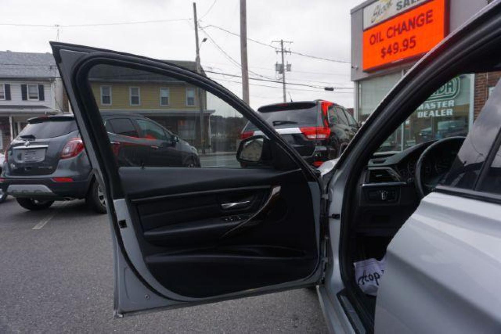 2014 Glacier Silver Metallic /black BMW M-Sport 328i Sedan (WBA3A5C54EP) with an 2.0L L4 DOHC 16V engine, 8-Speed Automatic transmission, located at 312 Centre Ave, Schuylkill Haven, PA, 17972, (570) 593-5278, 40.638130, -76.177383 - 3 Series Sport Pkg, Adaptive cruise control, back up camera, blind spot monitor, collision avoidance system, HID headlamps, navigation system, rear parking sensors - Photo#21