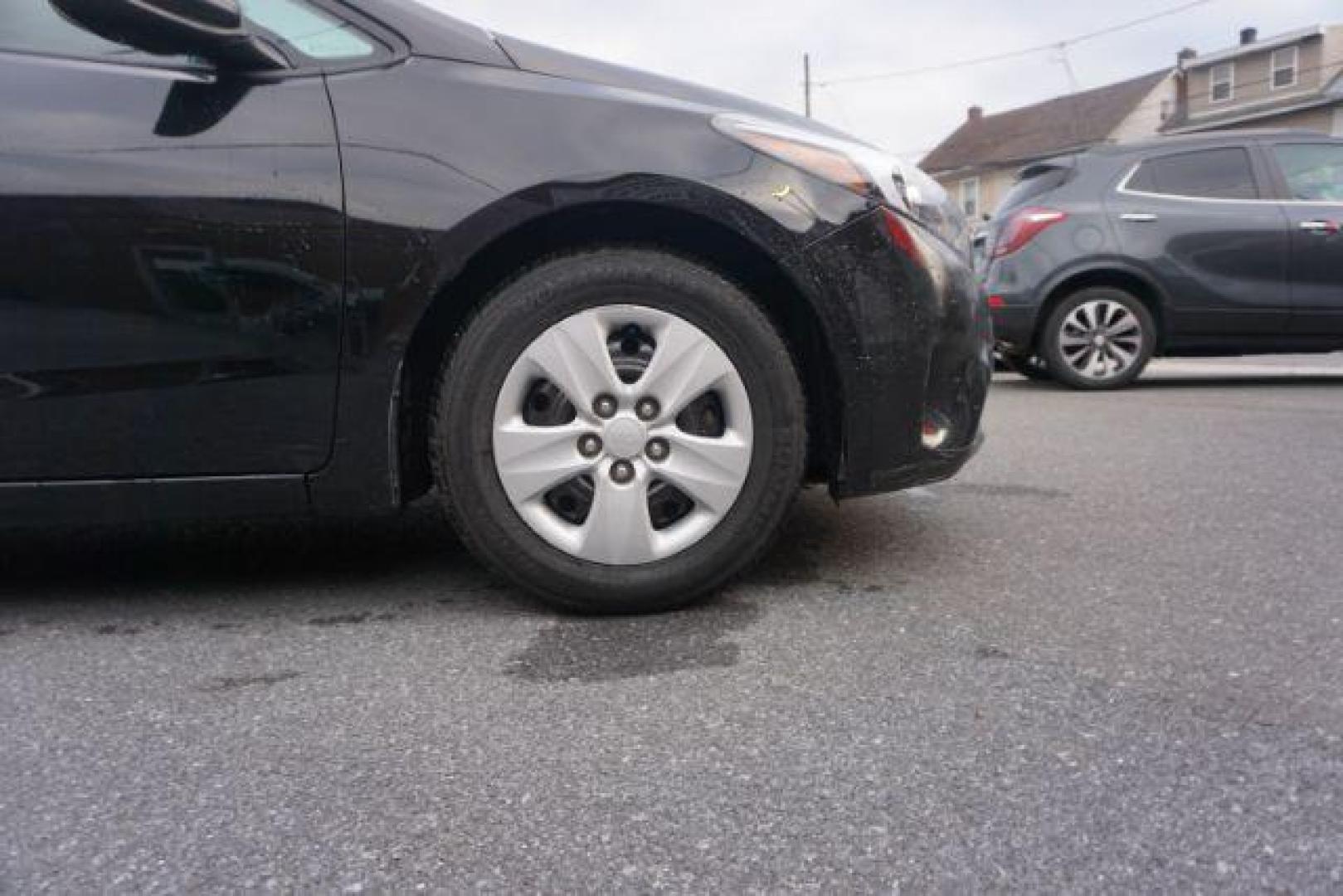 2017 Aurora Black /Black, cloth Kia Forte LX 6A (3KPFK4A75HE) with an 2.0L L4 DOHC 16V engine, 6-Speed Automatic transmission, located at 312 Centre Ave, Schuylkill Haven, PA, 17972, (570) 593-5278, 40.638130, -76.177383 - Photo#9