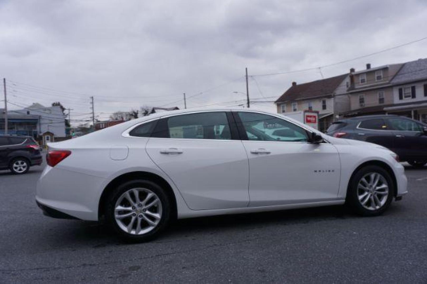 2017 Summit White /Jet Black, premium cloth Chevrolet Malibu 1LT (1G1ZE5ST3HF) with an 1.5L L4 DOHC 16V engine, 6-Speed Automatic transmission, located at 312 Centre Ave, Schuylkill Haven, PA, 17972, (570) 593-5278, 40.638130, -76.177383 - Photo#10