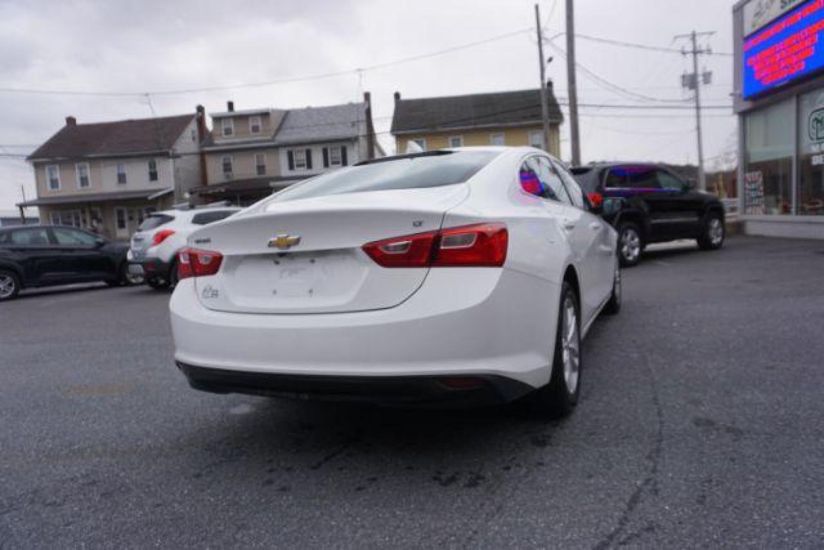 2017 Summit White /Jet Black, premium cloth Chevrolet Malibu 1LT (1G1ZE5ST3HF) with an 1.5L L4 DOHC 16V engine, 6-Speed Automatic transmission, located at 312 Centre Ave, Schuylkill Haven, PA, 17972, (570) 593-5278, 40.638130, -76.177383 - Photo#11