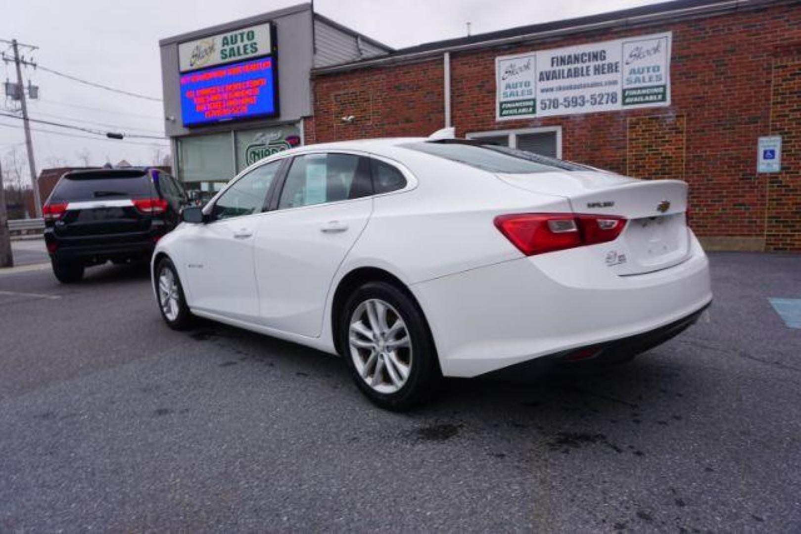 2017 Summit White /Jet Black, premium cloth Chevrolet Malibu 1LT (1G1ZE5ST3HF) with an 1.5L L4 DOHC 16V engine, 6-Speed Automatic transmission, located at 312 Centre Ave, Schuylkill Haven, PA, 17972, (570) 593-5278, 40.638130, -76.177383 - Photo#16