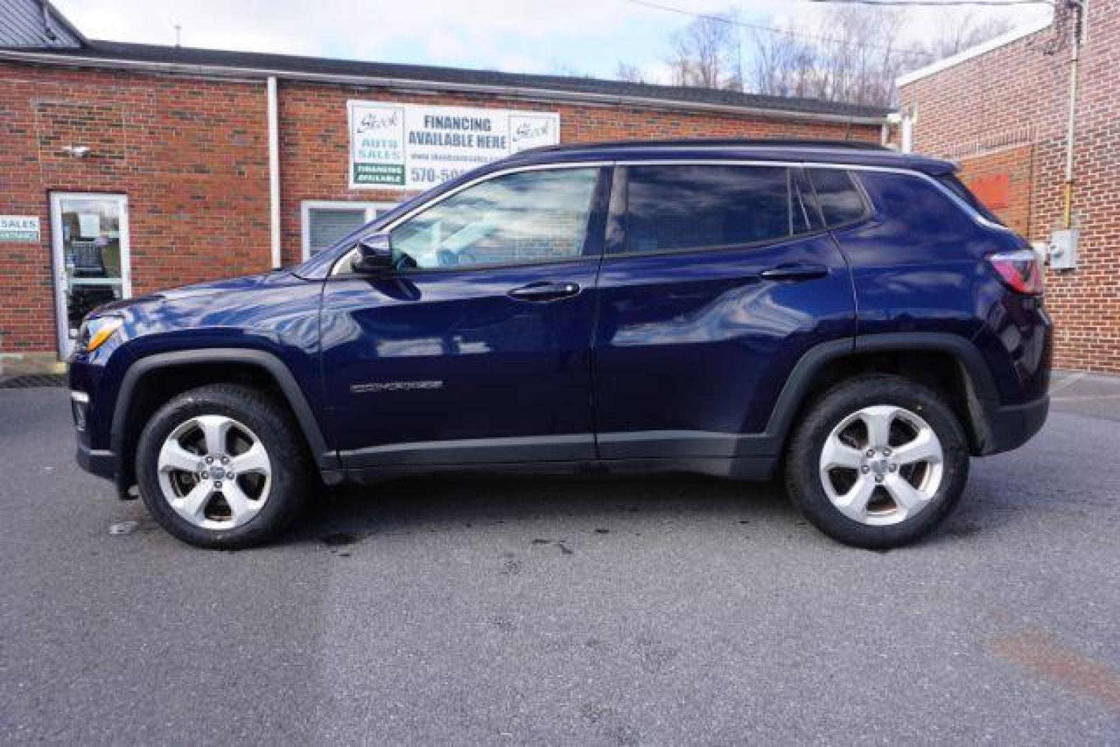 2018 Jazz Blue Pearl Coat/Black Clear Coat /leather Jeep Compass Latitude 4WD (3C4NJDBB3JT) with an 2.4L L4 DOHC 16V engine, located at 312 Centre Ave, Schuylkill Haven, PA, 17972, (570) 593-5278, 40.638130, -76.177383 - luggage rack - Photo#0