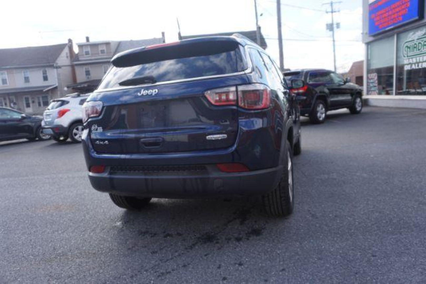 2018 Jazz Blue Pearl Coat/Black Clear Coat /leather Jeep Compass Latitude 4WD (3C4NJDBB3JT) with an 2.4L L4 DOHC 16V engine, located at 312 Centre Ave, Schuylkill Haven, PA, 17972, (570) 593-5278, 40.638130, -76.177383 - luggage rack - Photo#13