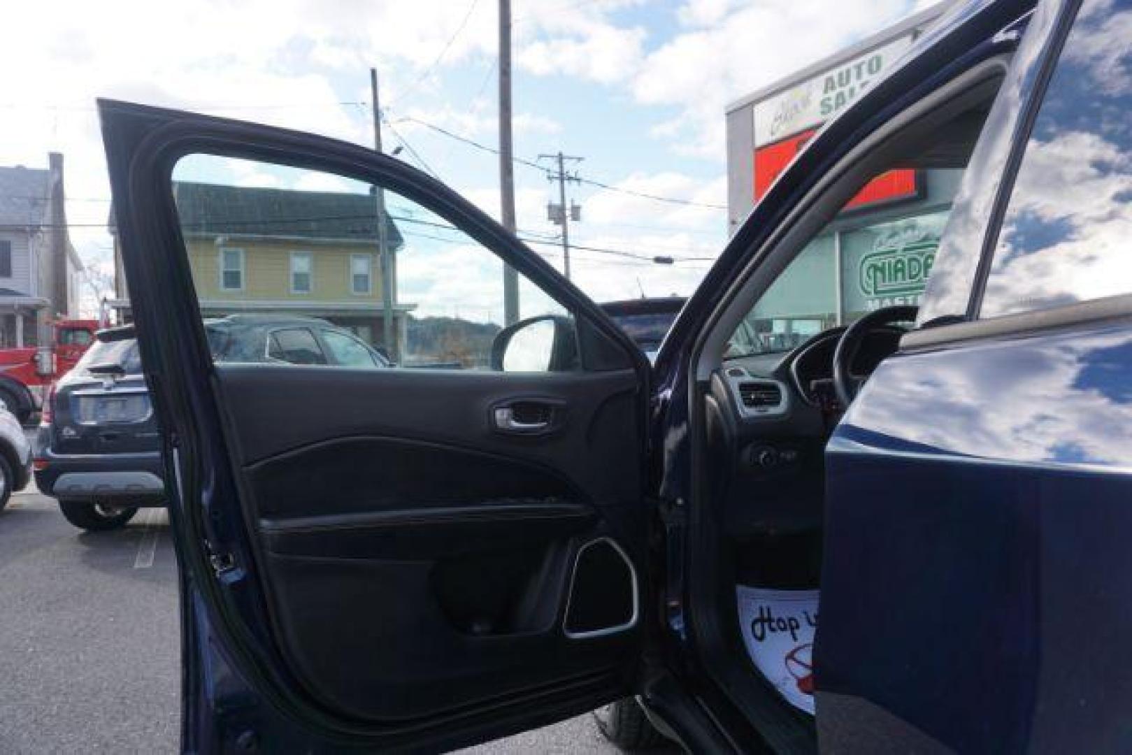 2018 Jazz Blue Pearl Coat/Black Clear Coat /leather Jeep Compass Latitude 4WD (3C4NJDBB3JT) with an 2.4L L4 DOHC 16V engine, located at 312 Centre Ave, Schuylkill Haven, PA, 17972, (570) 593-5278, 40.638130, -76.177383 - luggage rack - Photo#20