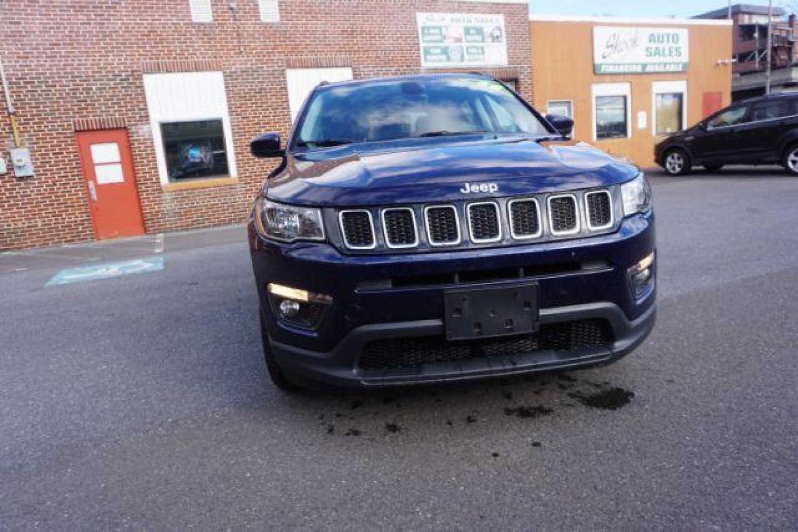 2018 Jazz Blue Pearl Coat/Black Clear Coat /leather Jeep Compass Latitude 4WD (3C4NJDBB3JT) with an 2.4L L4 DOHC 16V engine, located at 312 Centre Ave, Schuylkill Haven, PA, 17972, (570) 593-5278, 40.638130, -76.177383 - luggage rack - Photo#6