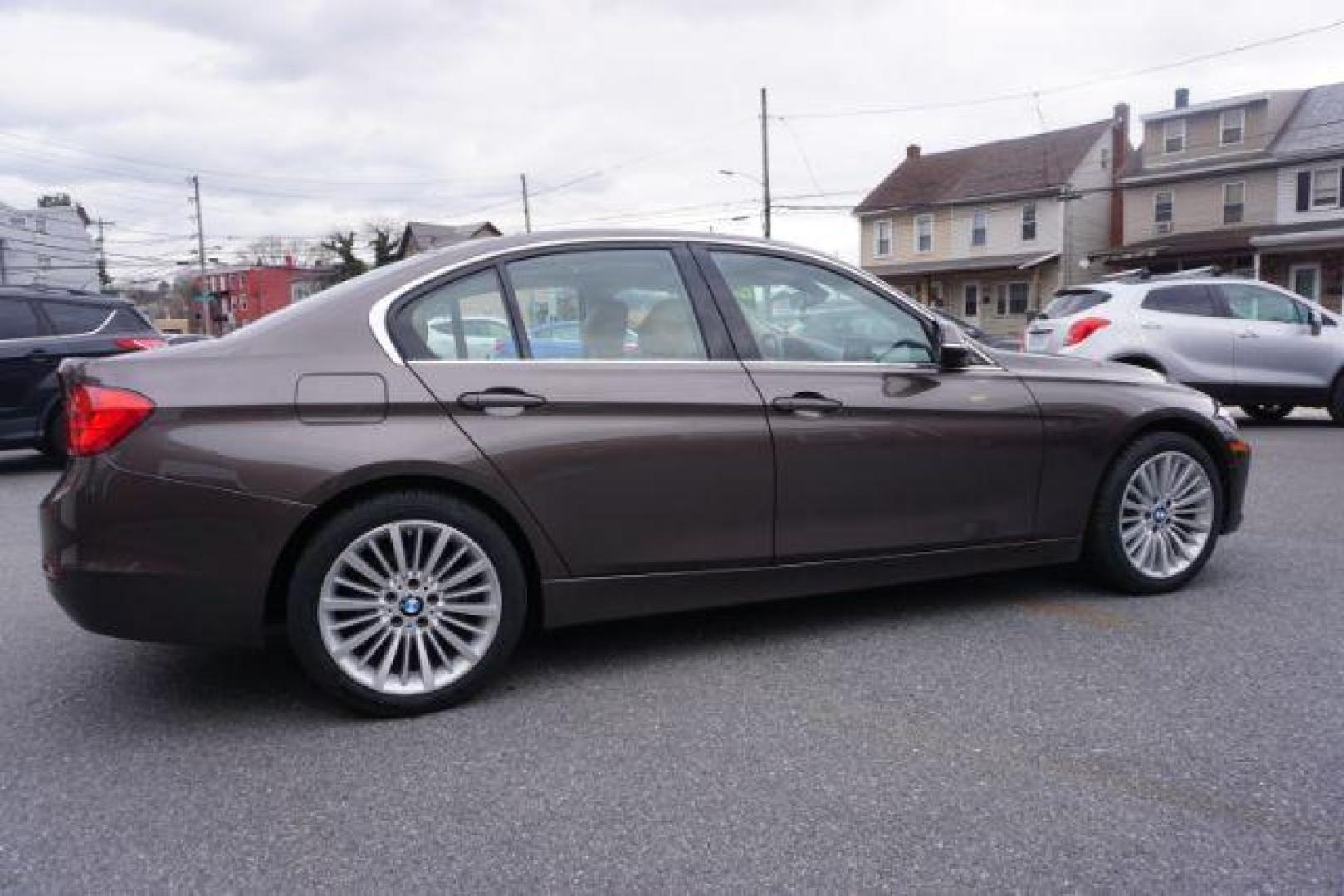 2015 gray /biege bmw 328 3 series xdrive 328i xdrive (WBA3B5G58FN) with an 2.0 engine, automatic transmission, located at 312 Centre Ave, Schuylkill Haven, PA, 17972, (570) 593-5278, 40.638130, -76.177383 - Photo#11