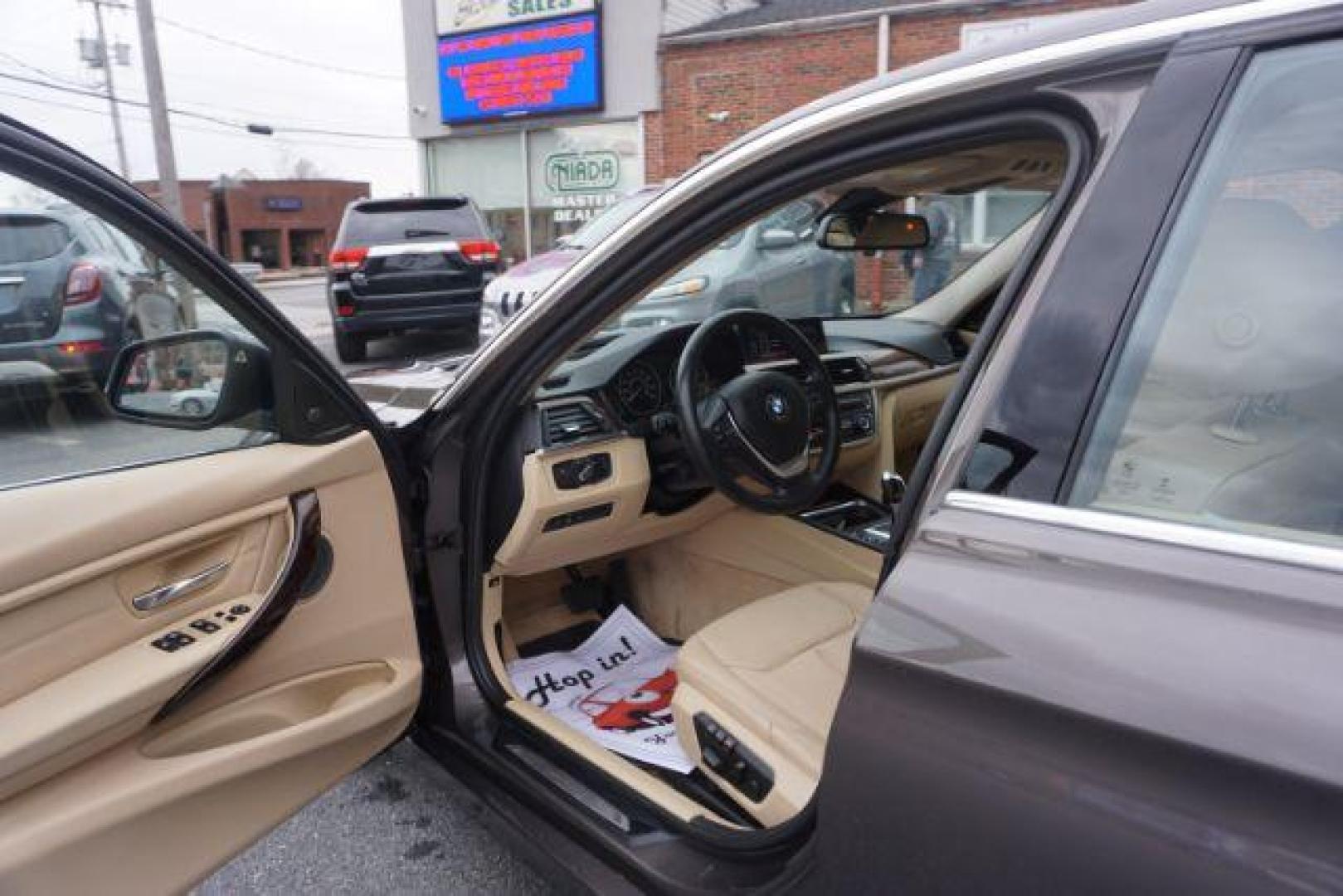 2015 gray /biege bmw 328 3 series xdrive 328i xdrive (WBA3B5G58FN) with an 2.0 engine, automatic transmission, located at 312 Centre Ave, Schuylkill Haven, PA, 17972, (570) 593-5278, 40.638130, -76.177383 - Photo#23