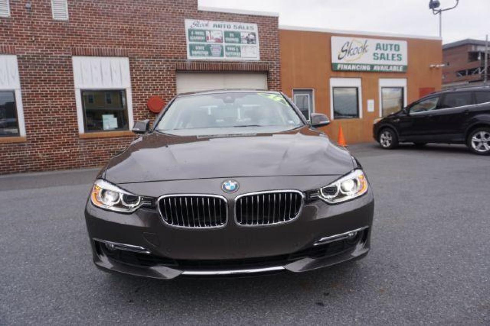 2015 gray /biege bmw 328 3 series xdrive 328i xdrive (WBA3B5G58FN) with an 2.0 engine, automatic transmission, located at 312 Centre Ave, Schuylkill Haven, PA, 17972, (570) 593-5278, 40.638130, -76.177383 - Photo#5