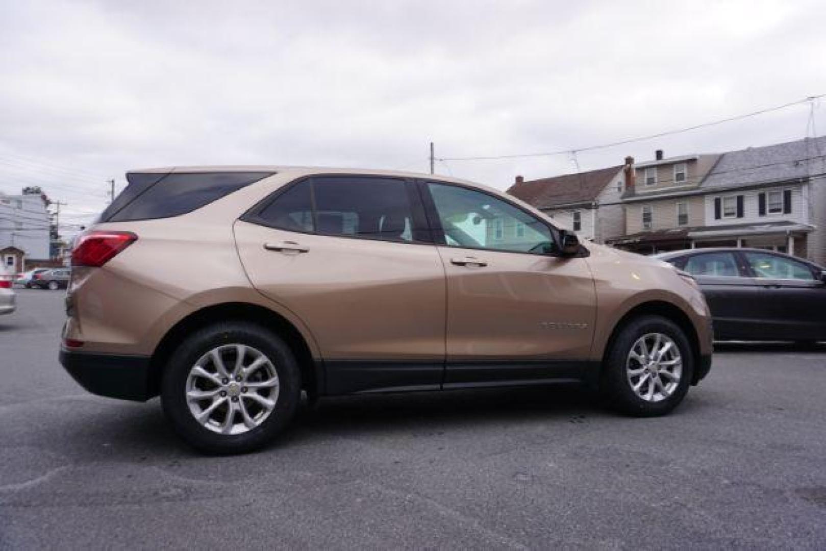 2019 Sandy Ridge Metallic /Medium Ash Gray, premium cloth Chevrolet Equinox LS 1.5 AWD (2GNAXSEV8K6) with an 1.5L L4 DIR DOHC 16V TURBO engine, 6-Speed Automatic transmission, located at 312 Centre Ave, Schuylkill Haven, PA, 17972, (570) 593-5278, 40.638130, -76.177383 - Photo#9