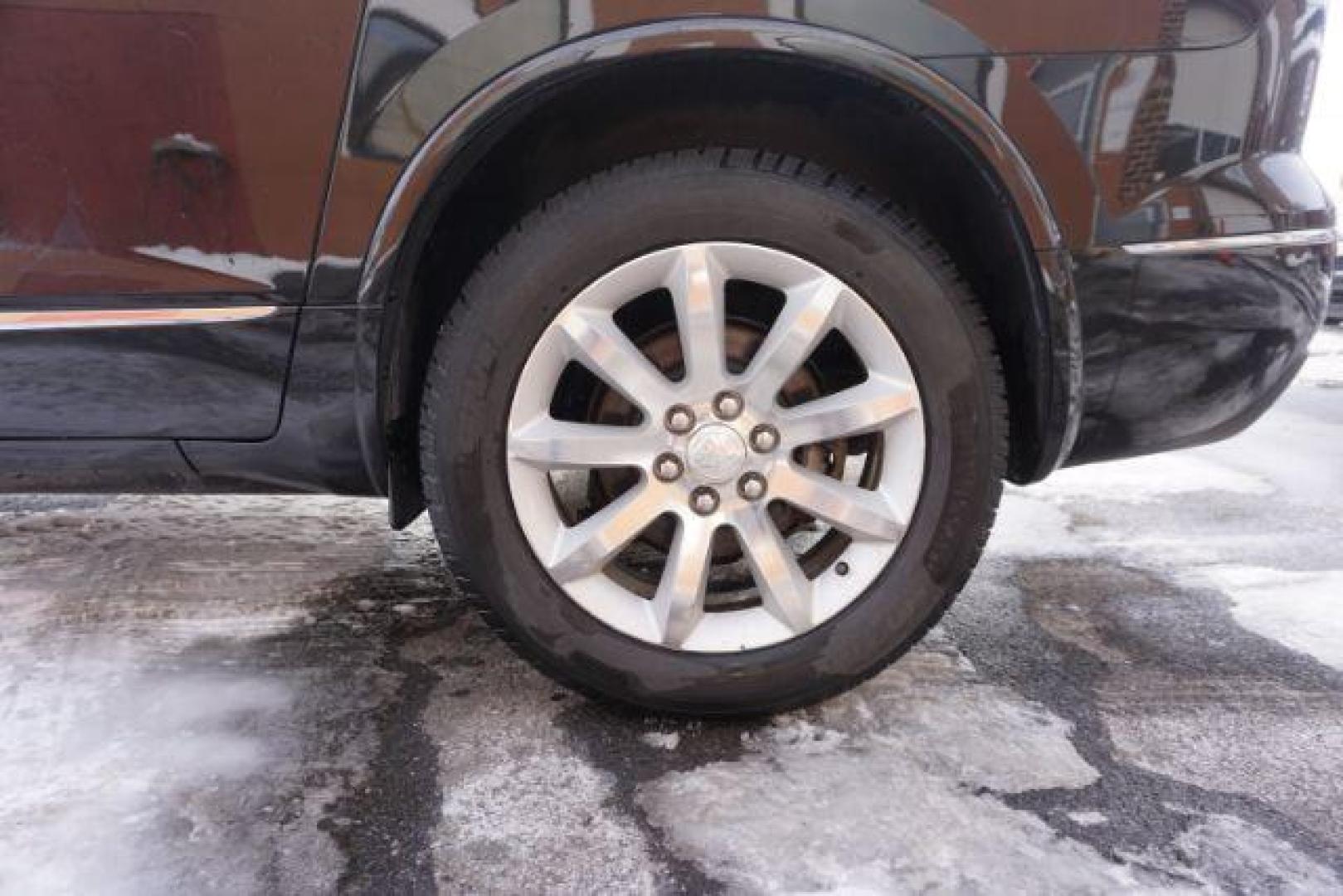 2015 Carbon Black Metallic /Ebony Buick Enclave Premium AWD (5GAKVCKD7FJ) with an 3.6L V6 DOHC 24V engine, 6-Speed Automatic Overdrive transmission, located at 312 Centre Ave, Schuylkill Haven, PA, 17972, (570) 593-5278, 40.638130, -76.177383 - power sunroof, rear entertainment system, towing pkg - Photo#8