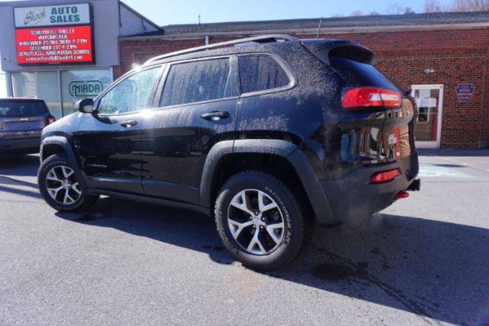 2017 Diamond Black Crystal Pearlcoat /Black Jeep Cherokee Trailhawk 4x4 (1C4PJMBS3HW) with an Pentastar 3.2L V-6 DOHC engine, located at 312 Centre Ave, Schuylkill Haven, PA, 17972, (570) 593-5278, 40.638130, -76.177383 - automatic climate control, heated exterior mirrors, heated front seats, navigation, passive keyless entry, power drivers seat, power liftgate, rear parking sensors, remote engine starter. - Photo#15